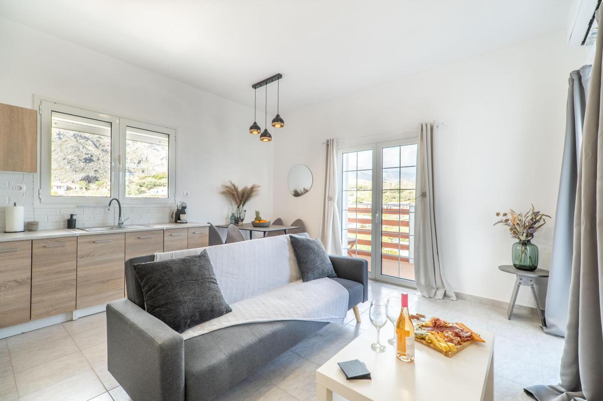 Avra Sfakia Apartments Khóra Sfakíon Esterno foto